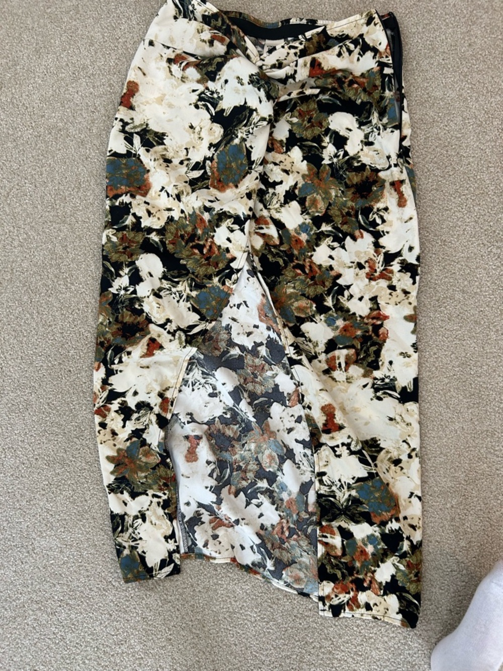 Abstract Floral Wrap Midi Skirt - White Multi